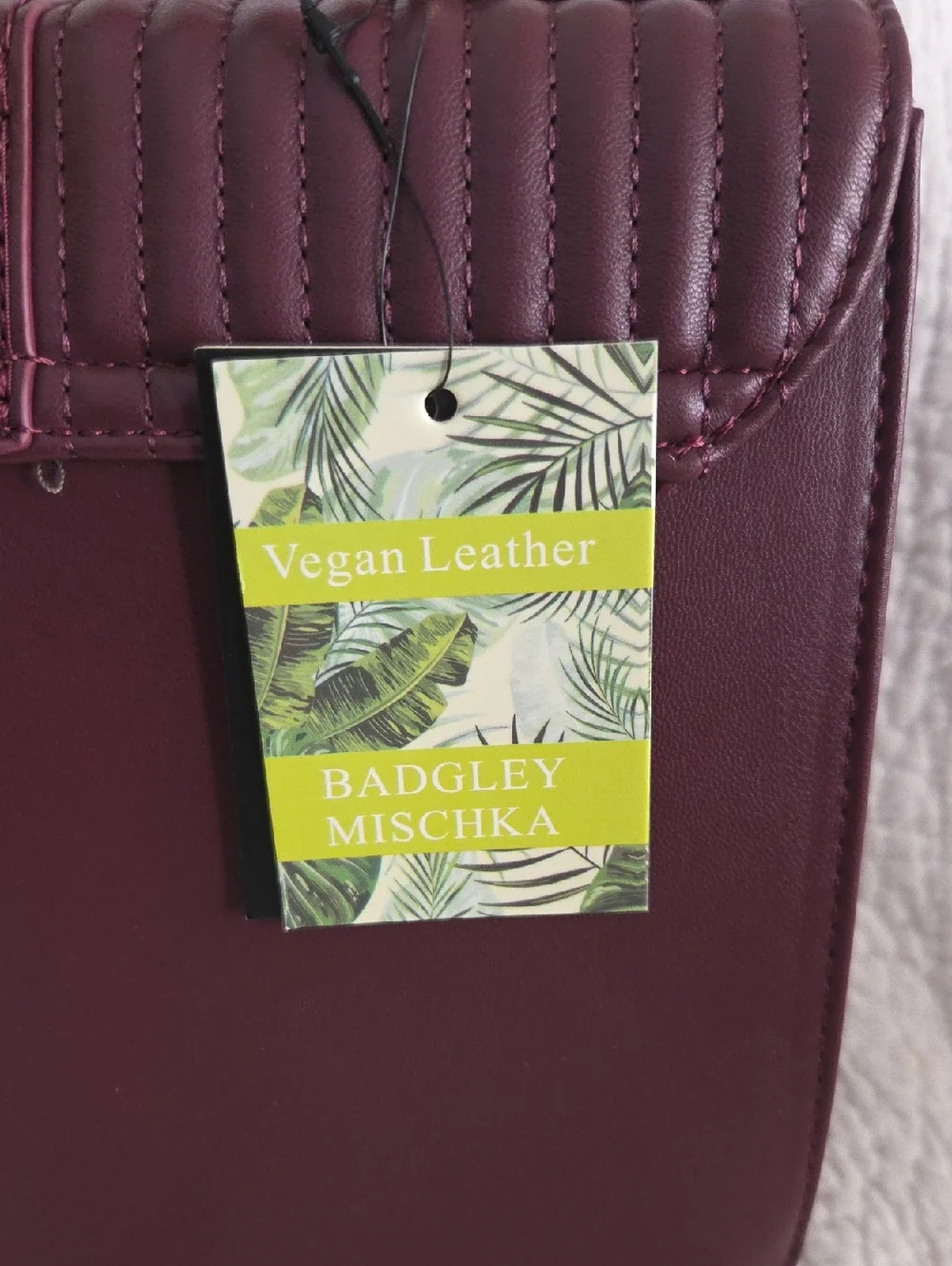 Badgley Mischka stylish deep